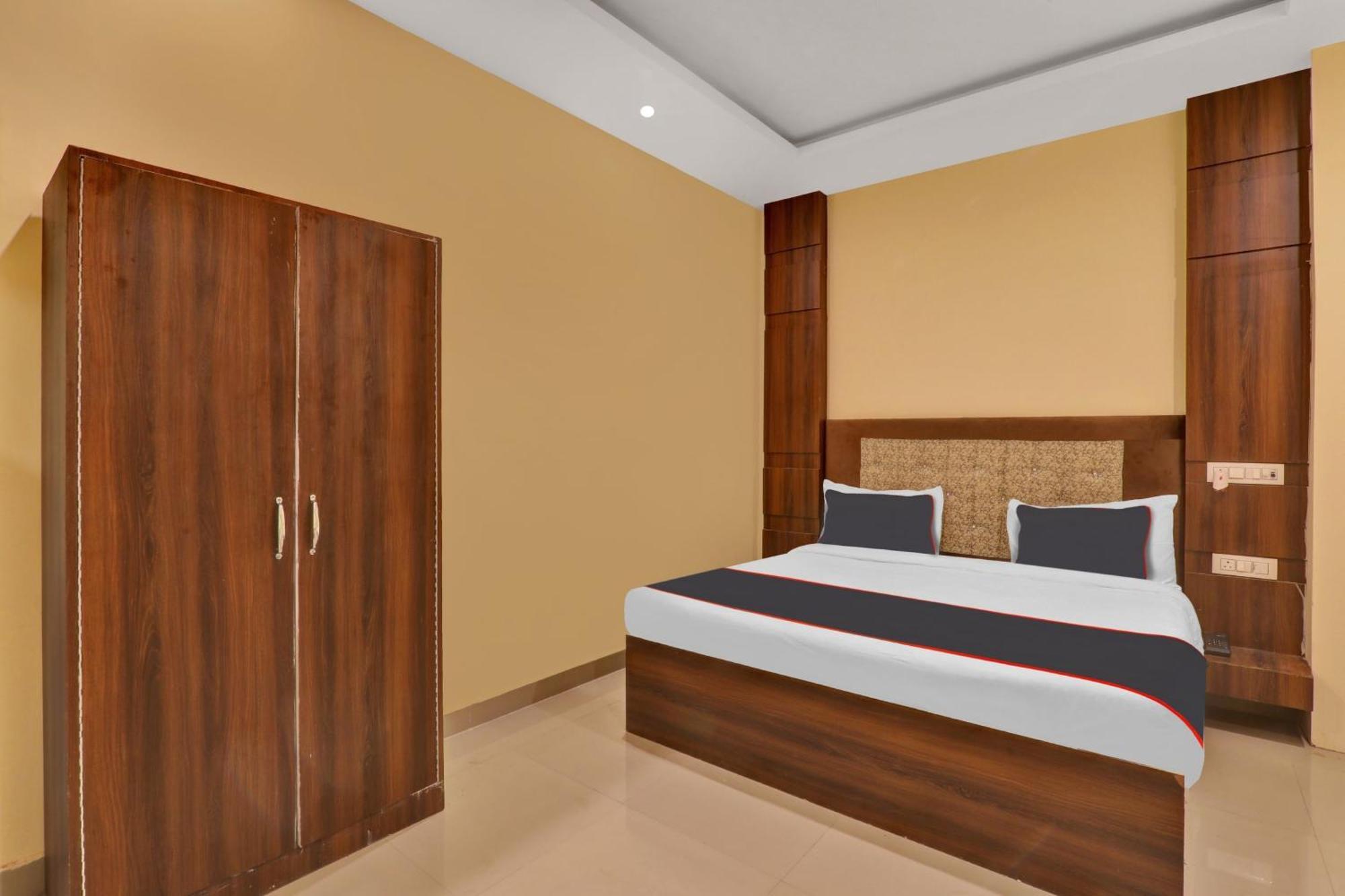 Collection O Boutique Heritage House Prayagraj Esterno foto